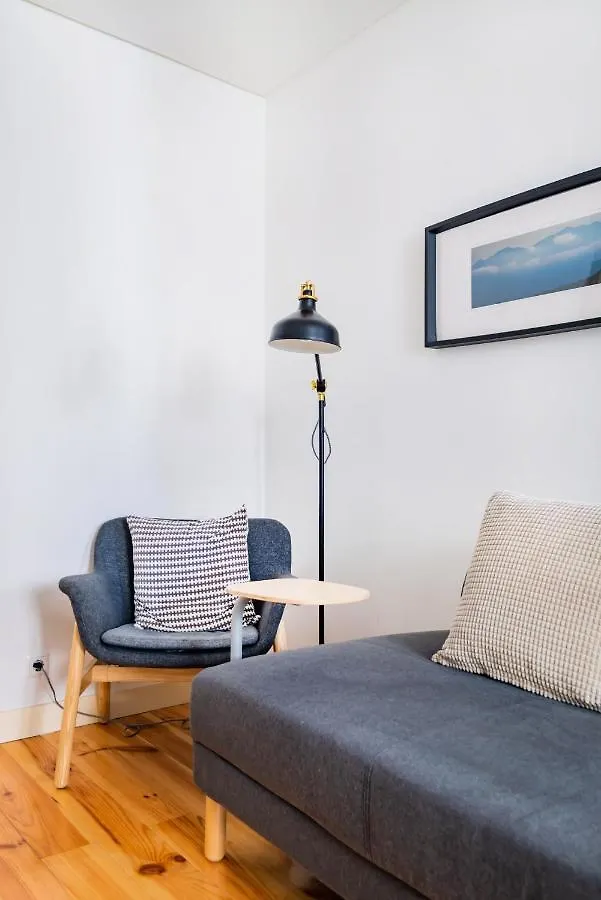 Romantic Alfama Getaway Lisbon Apartment