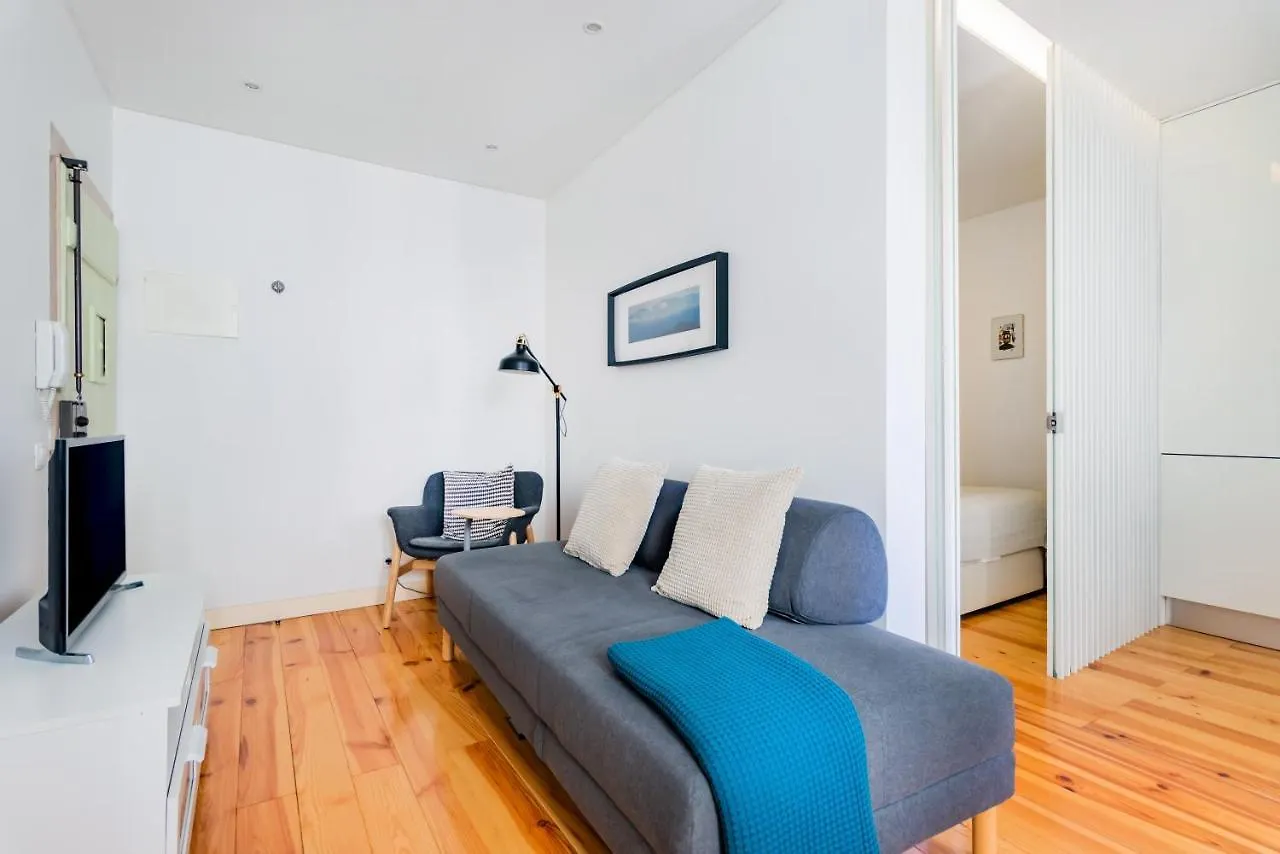 Apartment Romantic Alfama Getaway Lisbon